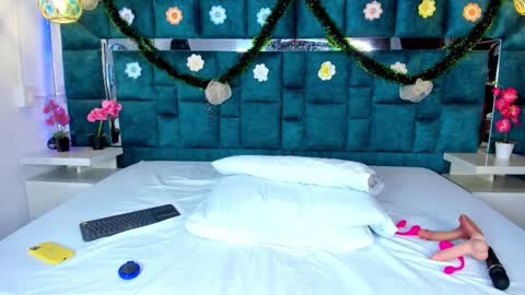 valtira nova online show from 12.19.25