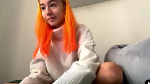 Snapshot of valtopi chatting on 02.07.26 Emily online show from 02.07.26