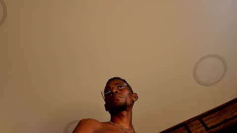 valtorkane online show from 10.18.25