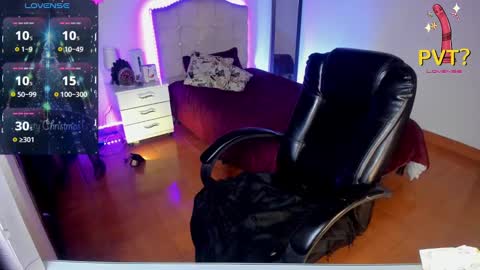 Snapshot of vampirella_crazy chatting on 12.07.24 Valeria online show from 12.07.24