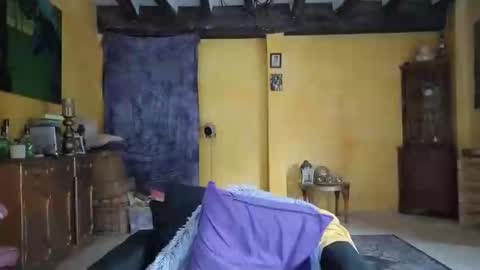 vampwoman online show from 11.05.25