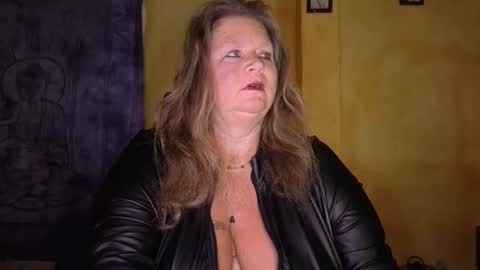 vampwoman online show from 02.08.26