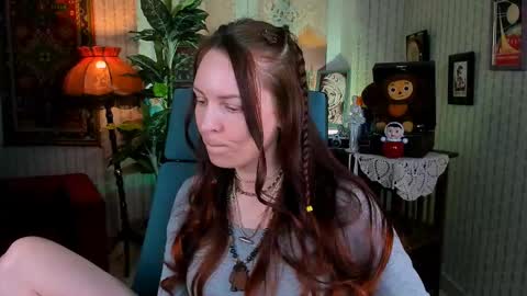 Vanda online show from 02.13.25