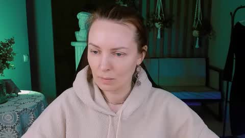 Vanda online show from 02.27.25