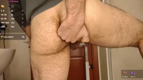 Snapshot of vandik669 chatting on 11.13.25 vandik669 online show from 11.13.25