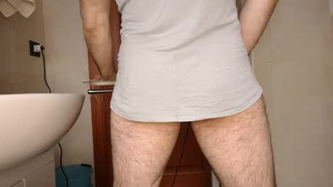 Snapshot of vandik669 chatting on 05.18.26 vandik669 online show from 05.18.26
