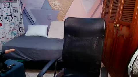 Snapshot of vane_latin18 chatting on 05.02.26 vane_latin18 online show from 05.02.26