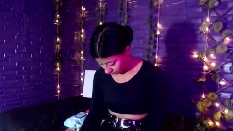 Vane online show from 04.21.26