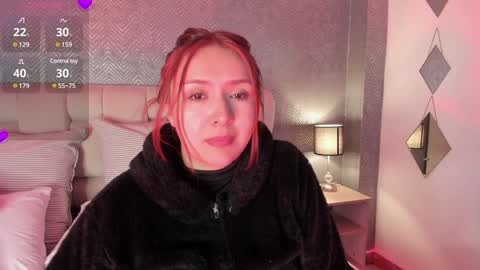 Snapshot of vanessa_blake chatting on 12.11.24 Vane online show from 12.11.24