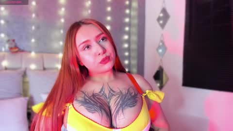 Snapshot of vanessa_blake chatting on 01.07.25 Vane online show from 01.07.25