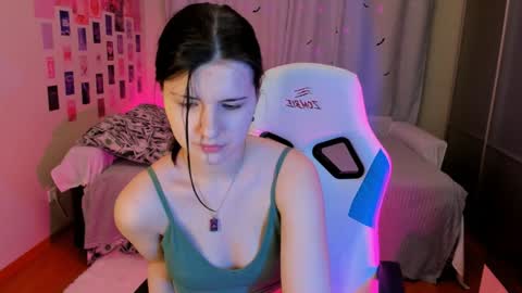 Vanessa online show from 01.08.25