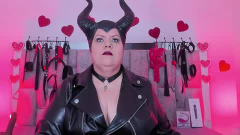 Vanessa online show from 02.15.25