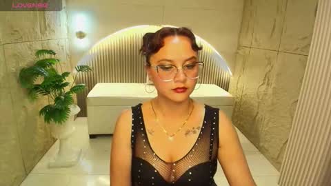 VANESSA online show from 09.20.25