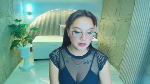 VANESSA online show from 09.21.25