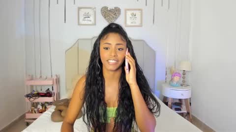 Vanessa online show from 12.25.24