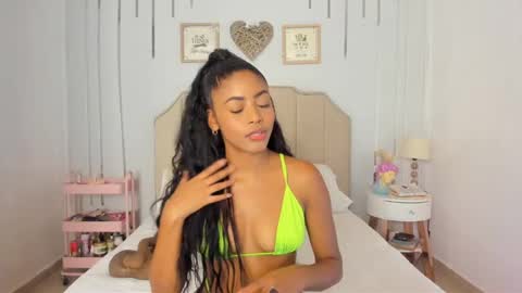 Vanessa online show from 01.18.25