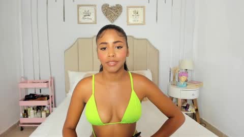 Vanessa online show from 03.12.25