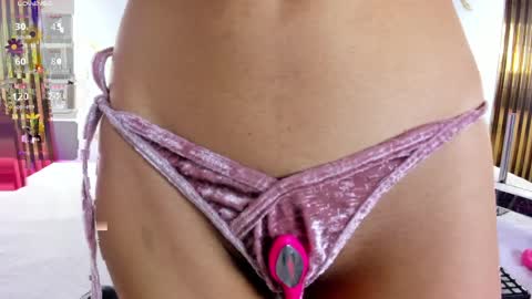 Vanessa online show from 04.11.26