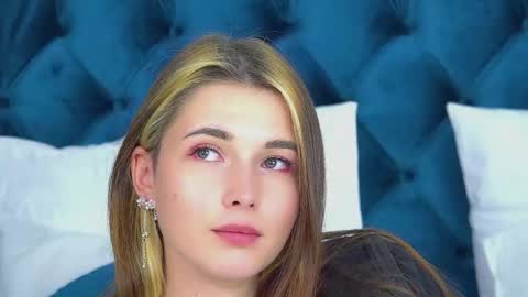 Vanessa online show from 05.31.26