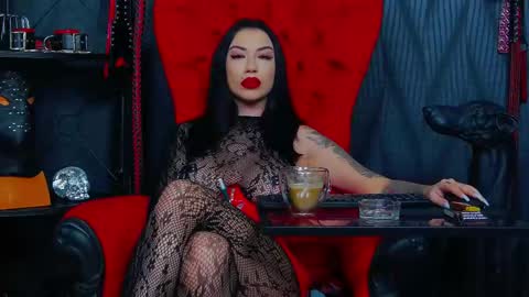 Miss Vanessa online show from 02.18.25