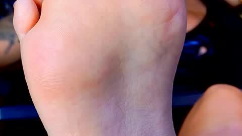 Snapshot of vanessamorningstar1 chatting on 11.28.25 Miss Vanessa online show from 11.28.25