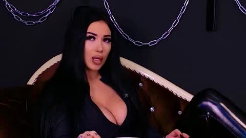 Miss Vanessa online show from 03.06.26