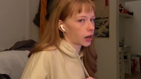 Snapshot of vanessapark chatting on 12.04.24 Vanessa  online show from 12.04.24