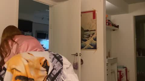 Snapshot of vanessapark chatting on 12.15.24 Vanessa  online show from 12.15.24