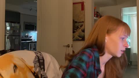 Snapshot of vanessapark chatting on 12.17.24 Vanessa  online show from 12.17.24