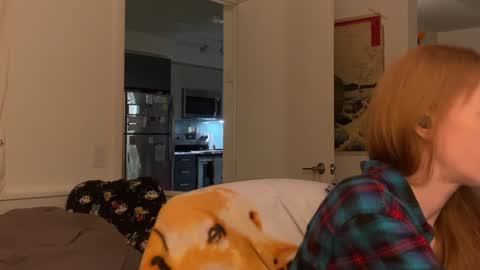 Snapshot of vanessapark chatting on 12.17.24 Vanessa  online show from 12.17.24