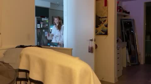 Snapshot of vanessapark chatting on 01.03.25 Vanessa  online show from 01.03.25