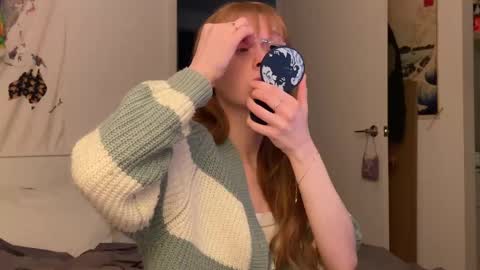 Snapshot of vanessapark chatting on 02.26.25 Vanessa  online show from 02.26.25