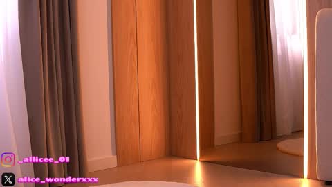 Vanessa Simon online show from 03.14.26