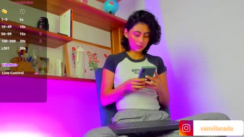 Vanisha  online show from 02.11.25