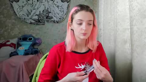 Snapshot of vanilla_arya chatting on 01.20.25 Adelina online show from 01.20.25