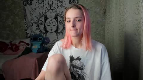 Snapshot of vanilla_arya chatting on 02.08.25 Adelina online show from 02.08.25