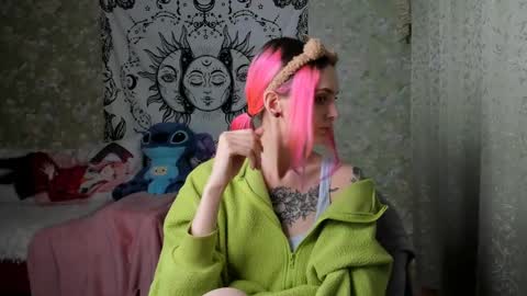 Snapshot of vanilla_arya chatting on 03.06.25 Adelina online show from 03.06.25