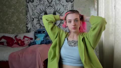 Snapshot of vanilla_arya chatting on 03.11.25 Adelina online show from 03.11.25