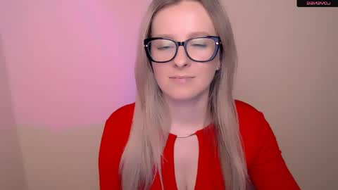 Mia online show from 04.18.26