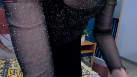 Snapshot of vanillakelly chatting on 12.23.24 Sofia online show from 12.23.24