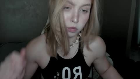 Snapshot of vanillalivitski chatting on 09.16.25 Vanilla online show from 09.16.25