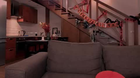 Snapshot of vanillalivitski chatting on 10.27.25 Vanilla online show from 10.27.25