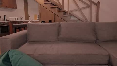 Snapshot of vanillalivitski chatting on 11.08.25 Vanilla online show from 11.08.25