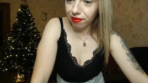 VanillaMuffin online show from 12.14.24