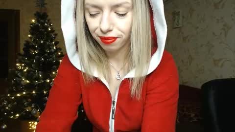 VanillaMuffin online show from 12.17.24