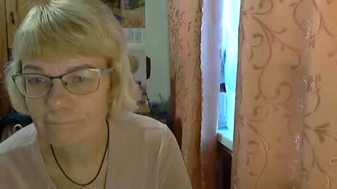 Snapshot of vanillaxcreamy chatting on 12.14.24 Vanillaxcreamy online show from 12.14.24