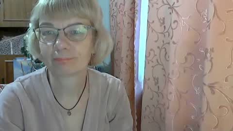 Snapshot of vanillaxcreamy chatting on 12.21.24 Vanillaxcreamy online show from 12.21.24