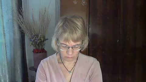 Snapshot of vanillaxcreamy chatting on 12.27.24 Vanillaxcreamy online show from 12.27.24