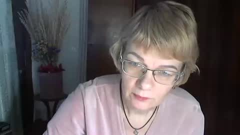 Snapshot of vanillaxcreamy chatting on 01.31.25 Vanillaxcreamy online show from 01.31.25