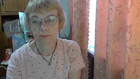 Snapshot of vanillaxcreamy chatting on 02.07.25 Vanillaxcreamy online show from 02.07.25